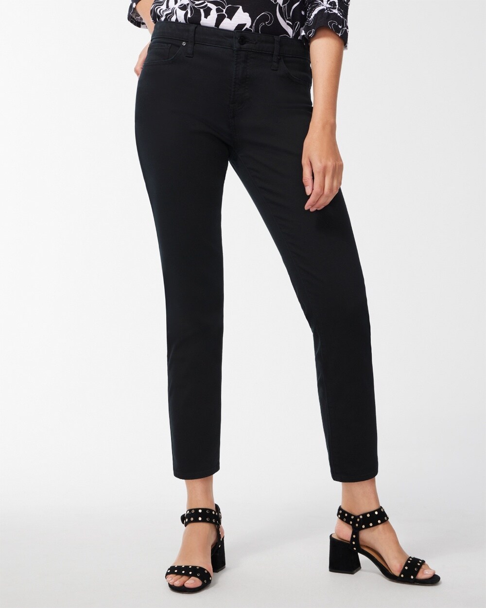 So Slimming Petite Girlfriend Ankle Jeans