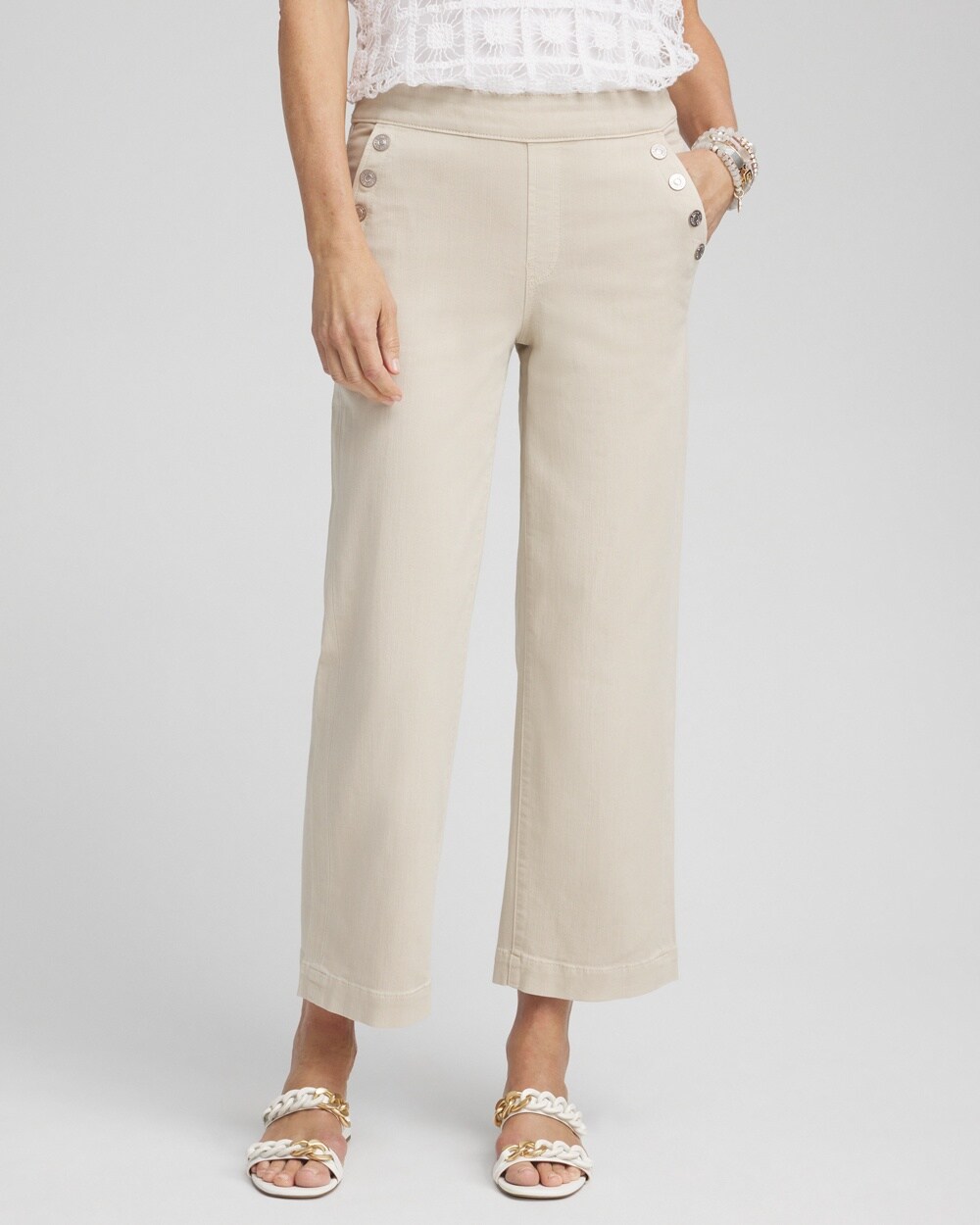 Petite Pull-On Wide Leg Ankle Jeans