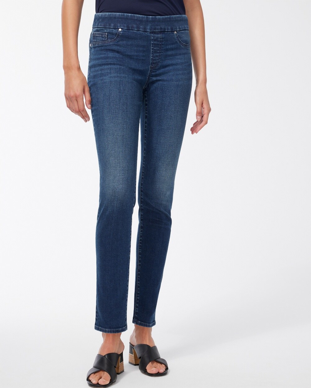 Petite Pull-On Jeggings