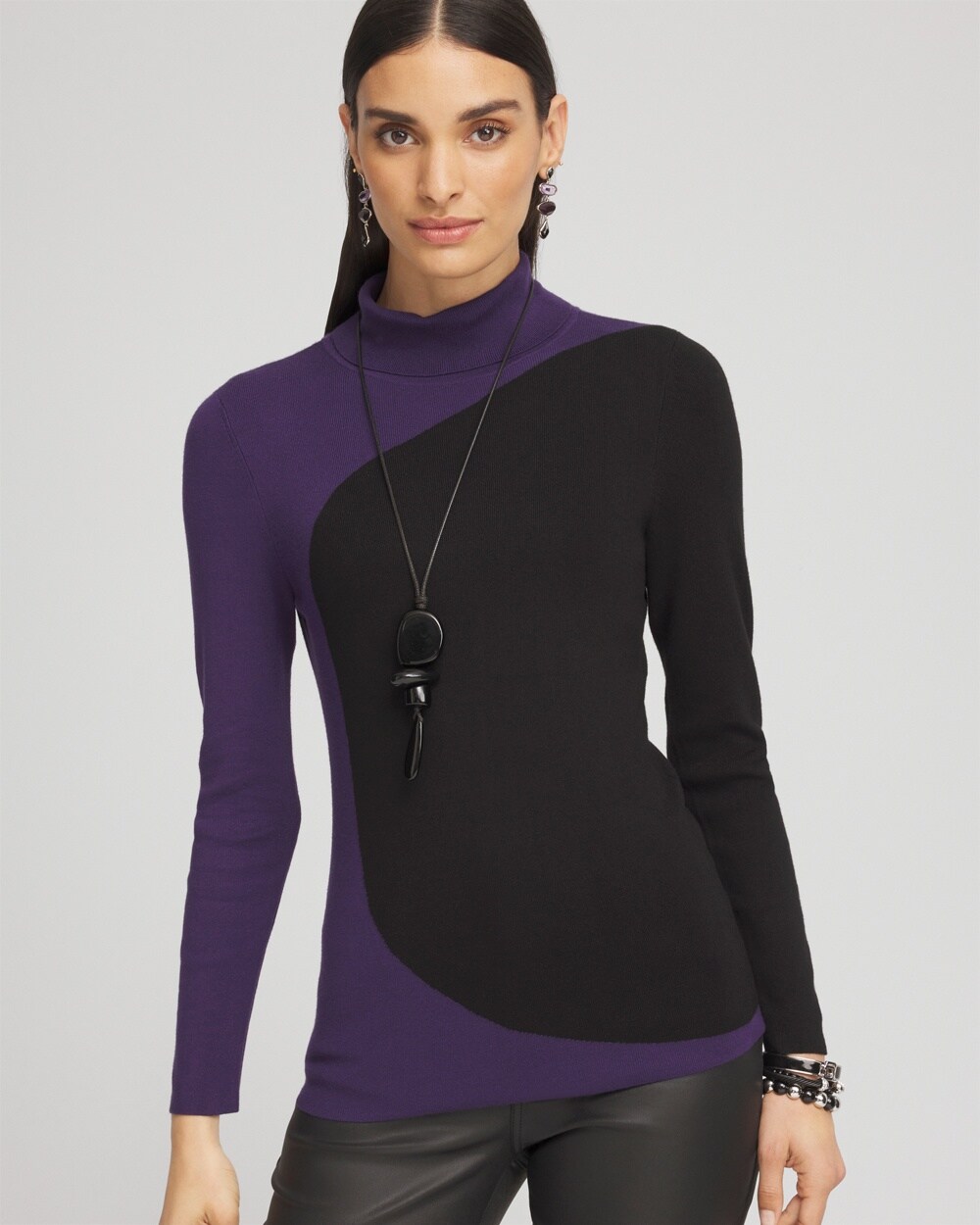 ECOVERO&#8482; Colorblock Turtleneck Sweater