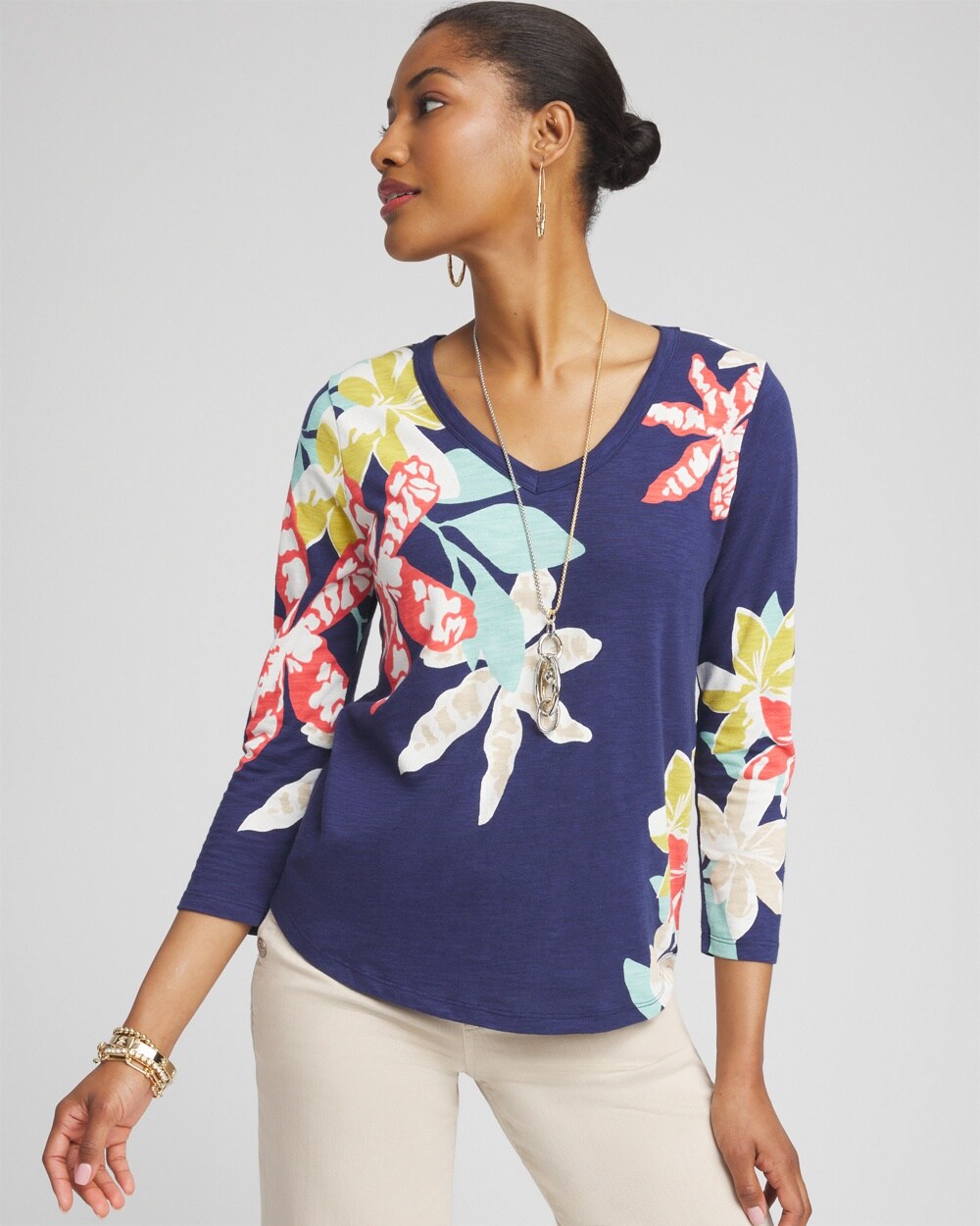 Floral V-neck 3/4 Sleeve Tee