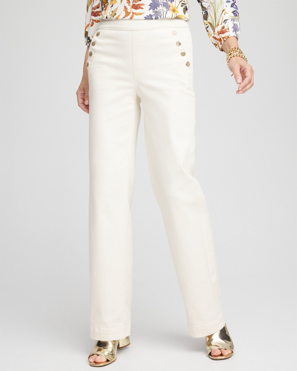 Petite Pull-On Wide Leg Ankle Jeans