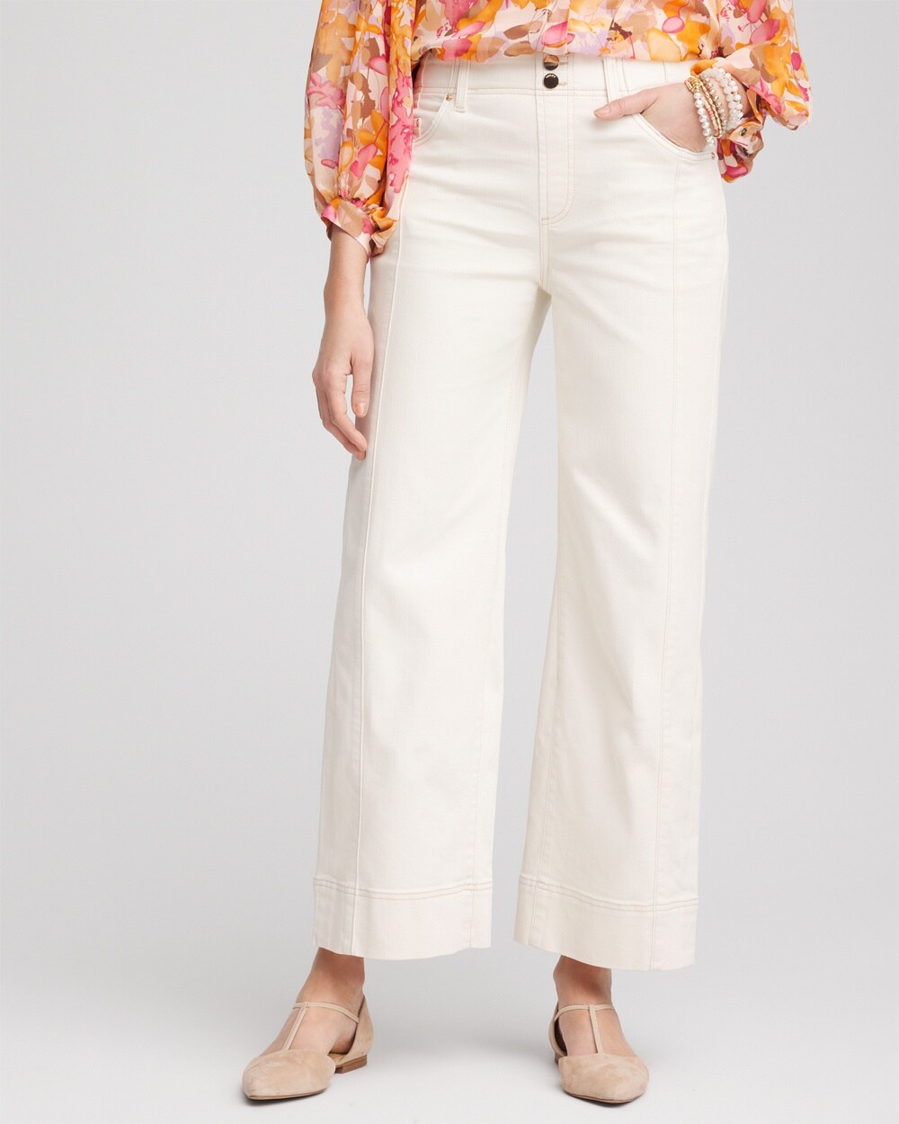 Pull-On Wide-Leg Cropped Jeans