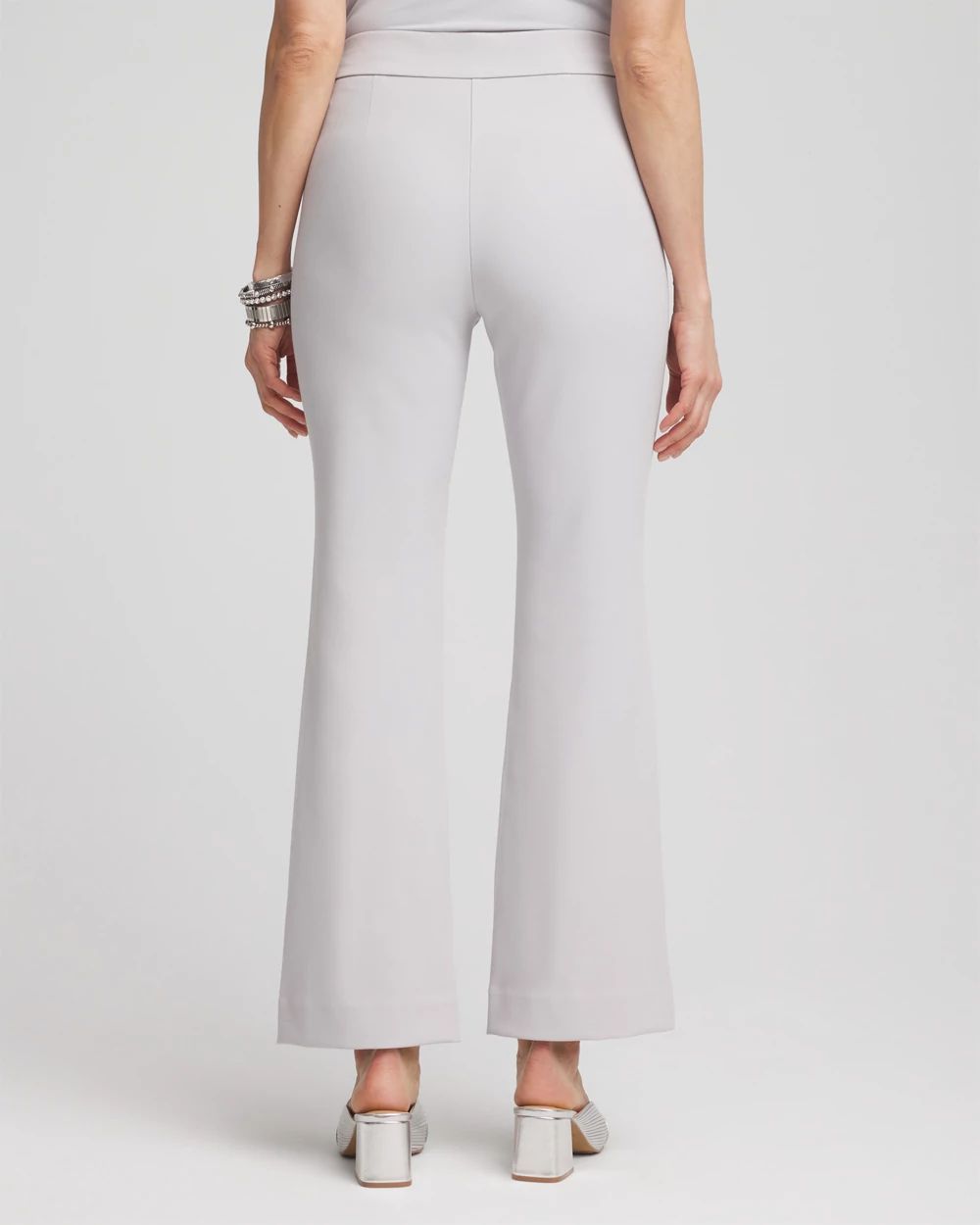 Juliet Stretch Kick Flare