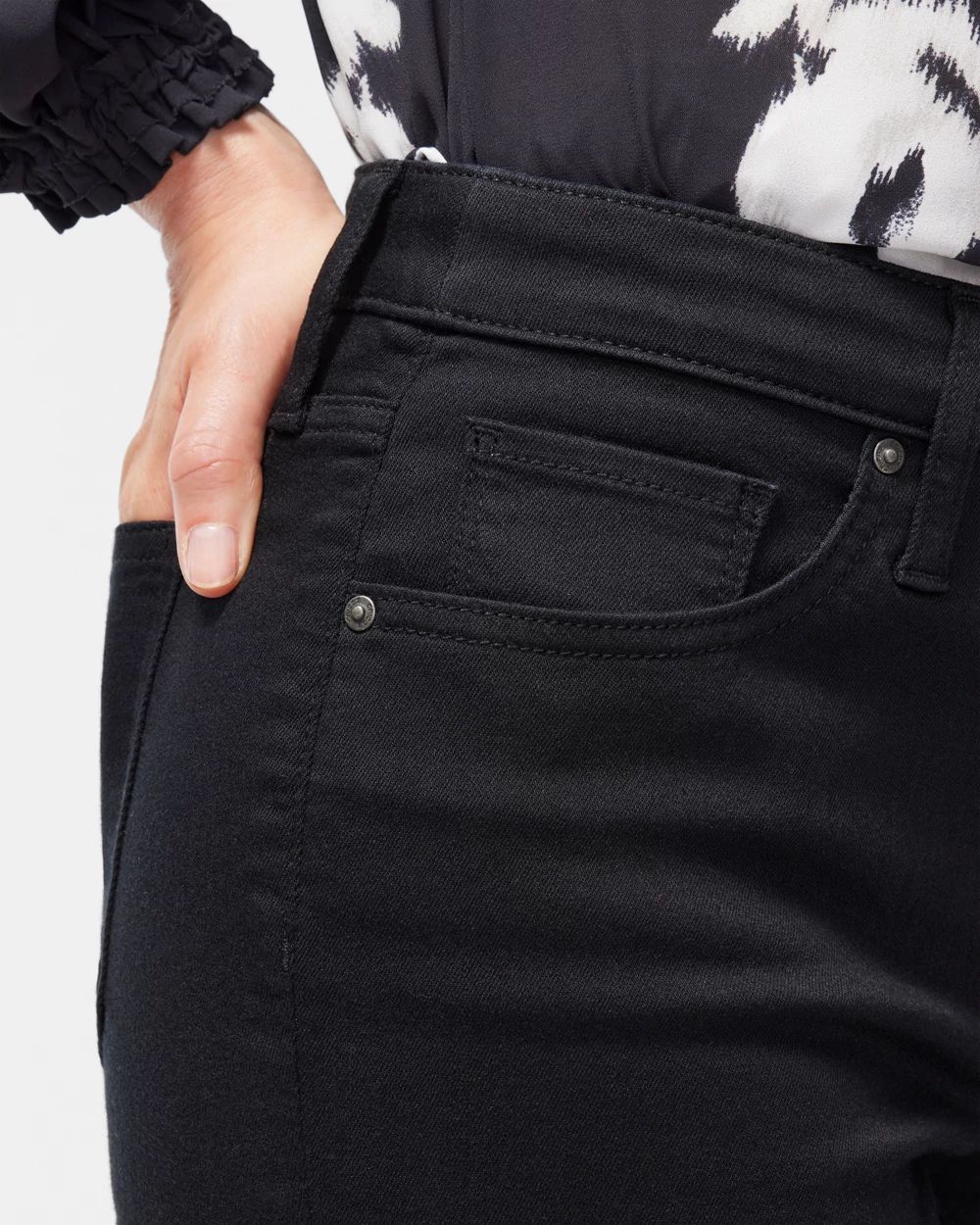 Petite Girlfriend Flare Jeans
