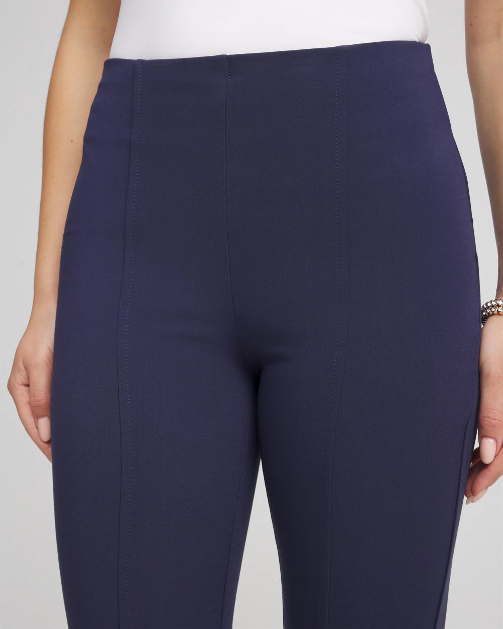 Juliet Stretch Kick Flare