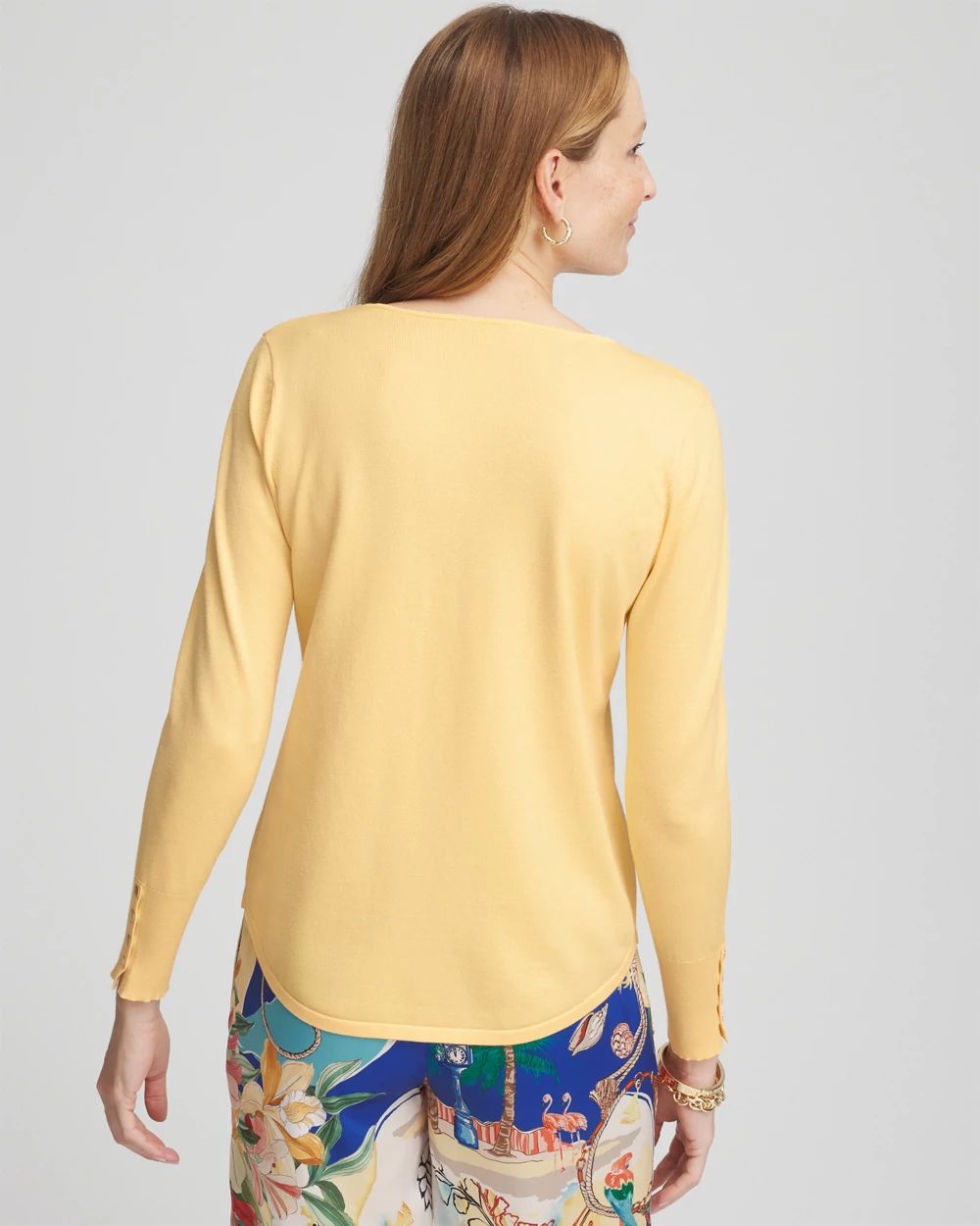 V-Neck Pullover