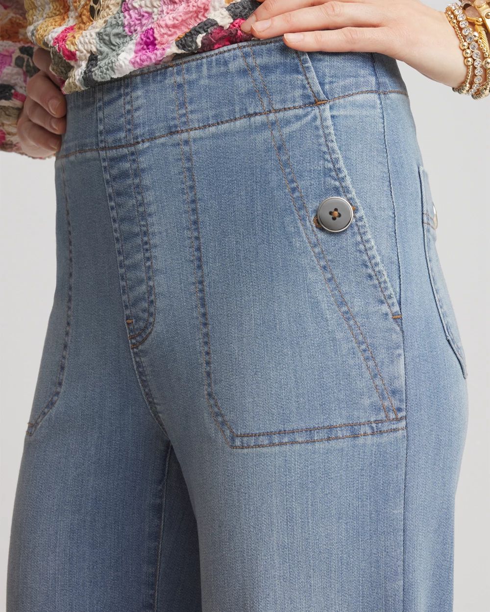 Petite Pull-On Wide-Leg Jeans