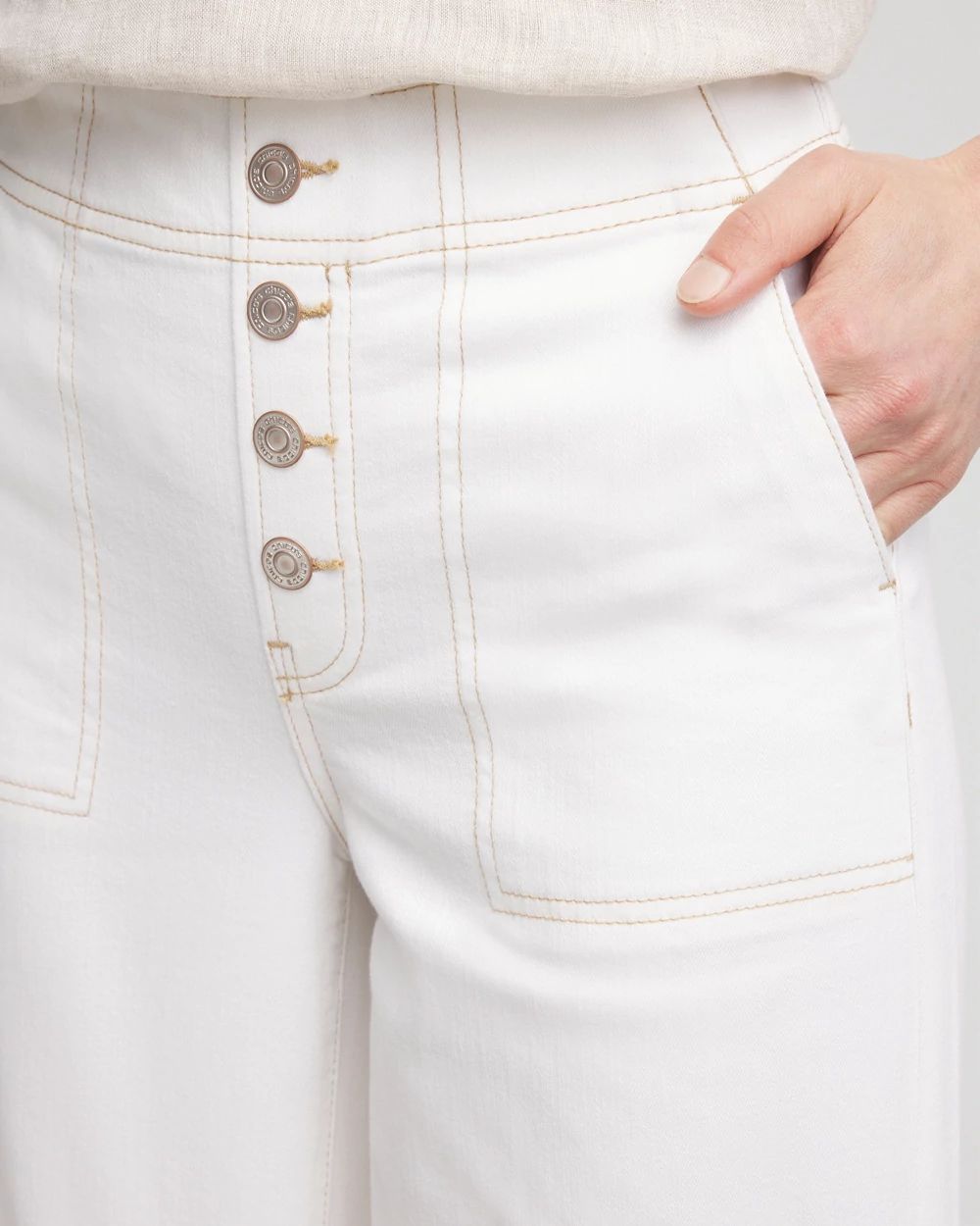 No Stain Pull-On Wide Capri Jeans